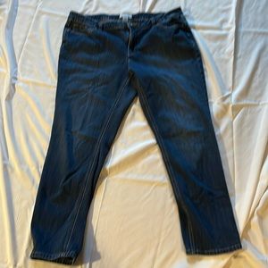 Liz Claiborne “Curvy” Jeans